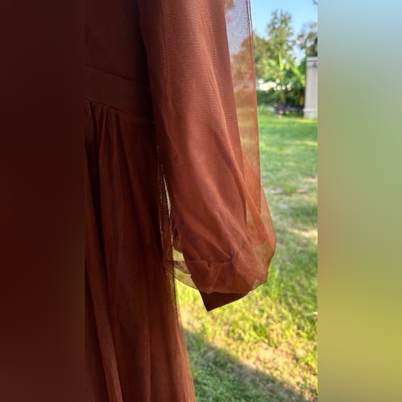 -SOLD — 
Dainty Jewells - Unforgettable Evening Dress - Picture 5 of 10